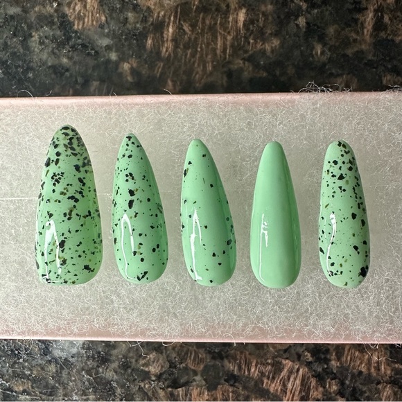 “Iced Chipped Mint” Press On Set by LoveScottiNails - Picture 5 of 9